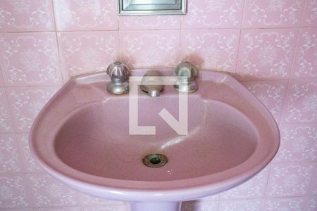 Apartamento para alugar com 80m², 2 quartos e sem vagaBanheiro