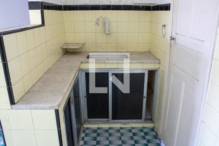 Apartamento para alugar com 80m², 2 quartos e sem vagaCozinha