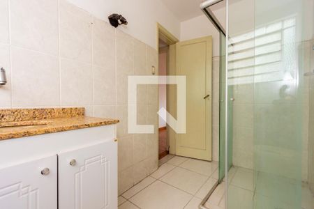 Apartamento para alugar com 60m², 2 quartos e sem vagaBanheiro