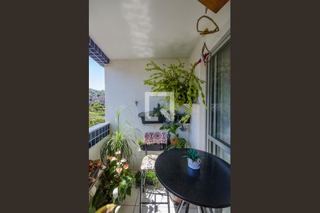Varanda da Sala de apartamento à venda com 3 quartos, 90m² em Vila Paris, Belo Horizonte