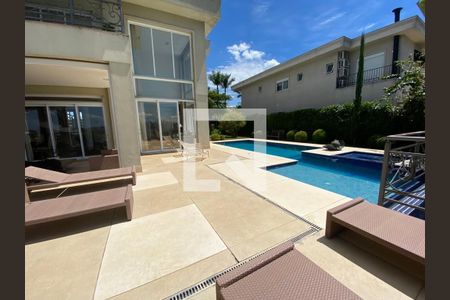 Casa de condomínio à venda com 1000m², 5 quartos e 6 vagas