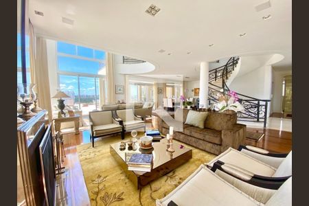 Casa de condomínio à venda com 1000m², 5 quartos e 6 vagas