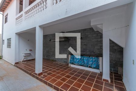 Casa à venda com 440m², 4 quartos e 5 vagasÁrea de Serviço