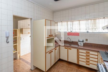 Casa à venda com 440m², 4 quartos e 5 vagasCozinha