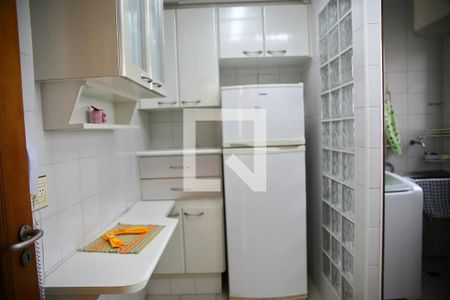 Apartamento para alugar com 60m², 2 quartos e 1 vagaCozinha - Armários