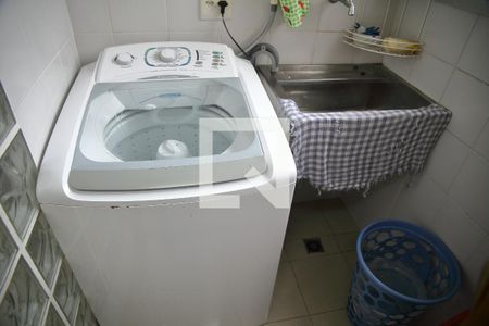 Apartamento para alugar com 60m², 2 quartos e 1 vagaÁrea de Serviço