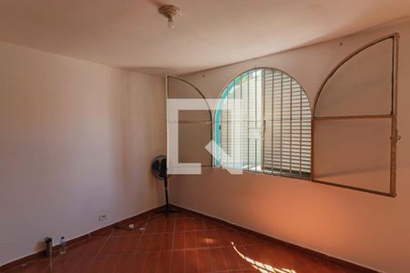 Quarto 1 de casa para alugar com 4 quartos, 220m² em Jaguaré, São Paulo