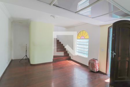 Sala de casa à venda com 4 quartos, 220m² em Jaguaré, São Paulo