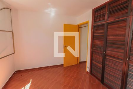 Quarto 1 de casa para alugar com 4 quartos, 220m² em Jaguaré, São Paulo