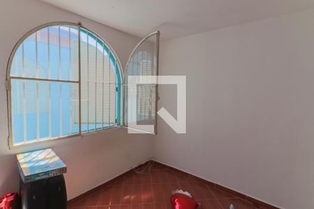 Casa para alugar com 220m², 4 quartos e 2 vagasQuarto 2