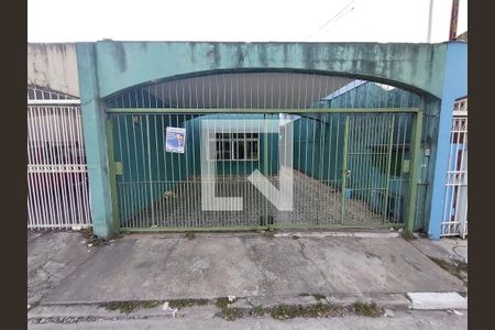 Casa para alugar com 220m², 4 quartos e 2 vagasFachada