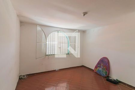 Casa para alugar com 220m², 4 quartos e 2 vagasQuarto 3