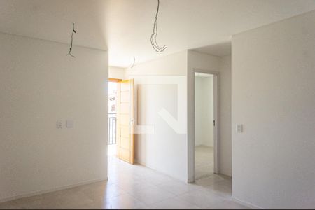 Sala e Cozinha de apartamento à venda com 2 quartos, 40m² em Vila Bertioga, São Paulo
