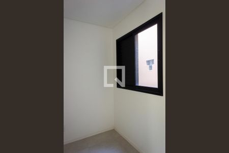 Quarto 1 de apartamento à venda com 2 quartos, 40m² em Vila Bertioga, São Paulo