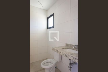 Banheiro de apartamento à venda com 2 quartos, 40m² em Vila Bertioga, São Paulo