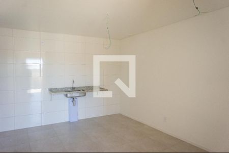 Sala e Cozinha de apartamento à venda com 2 quartos, 40m² em Vila Bertioga, São Paulo
