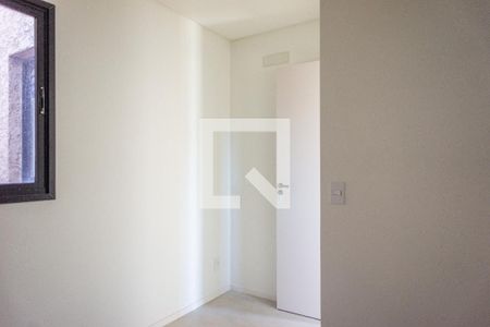 Quarto 1 de apartamento à venda com 2 quartos, 40m² em Vila Bertioga, São Paulo