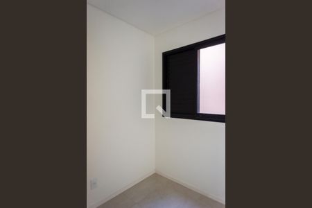 Quarto 1 de apartamento à venda com 2 quartos, 40m² em Vila Bertioga, São Paulo