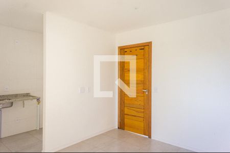 Sala de apartamento à venda com 2 quartos, 43m² em Vila Bertioga, São Paulo