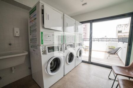 Apartamento à venda com 25m², 1 quarto e sem vaga Apartamento à venda com 25m², 1 quarto e sem vagaLavanderia