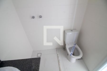 Banheiro de kitnet/studio à venda com 1 quarto, 25m² em Santo Amaro, São Paulo