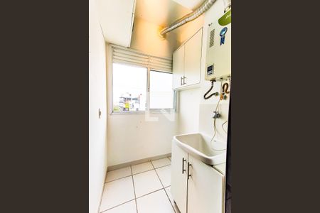 Apartamento à venda com 75m², 2 quartos e 2 vagasÁrea de Serviço