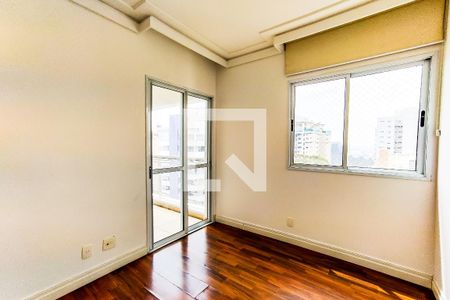 Apartamento à venda com 75m², 2 quartos e 2 vagasSuíte 1
