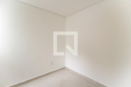 Quarto 2 de apartamento para alugar com 2 quartos, 41m² em Itaquera, São Paulo