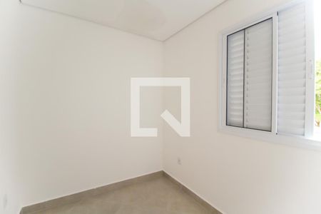 Quarto 1 de apartamento para alugar com 2 quartos, 41m² em Itaquera, São Paulo
