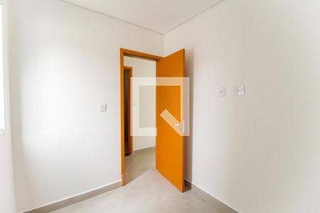 Quarto 1 de apartamento para alugar com 2 quartos, 41m² em Itaquera, São Paulo