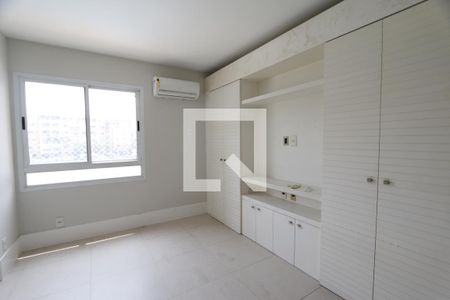 Apartamento à venda com 95m², 2 quartos e 1 vagasuite 2