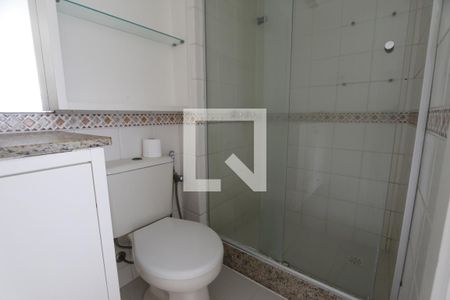 Apartamento à venda com 95m², 2 quartos e 1 vagaBanheiro da Suíte