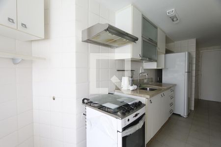 Apartamento à venda com 95m², 2 quartos e 1 vagaCozinha