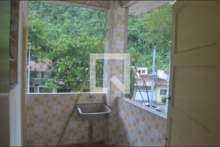 Apartamento para alugar com 210m², 3 quartos e 1 vagaÁrea de Serviço