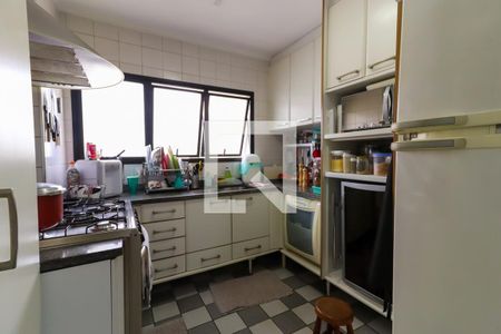 Apartamento para alugar com 166m², 3 quartos e 3 vagasCozinha
