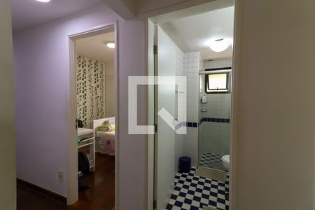 Apartamento para alugar com 166m², 3 quartos e 3 vagasCorredor