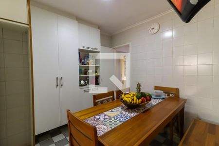 Apartamento para alugar com 166m², 3 quartos e 3 vagasCozinha