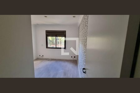 Apartamento para alugar com 4 quartos, 214m² em Vila Suzana, São Paulo