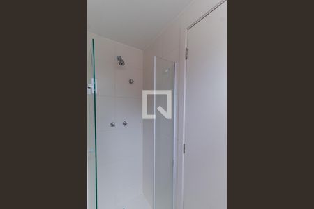 Apartamento à venda com 112m², 2 quartos e 1 vaga Apartamento à venda com 112m², 2 quartos e 1 vagaBanheiro da Suíte 2