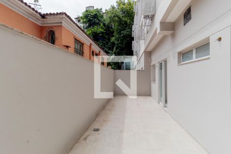 Apartamento à venda com 112m², 2 quartos e 1 vaga Apartamento à venda com 112m², 2 quartos e 1 vagaGarden Suítes