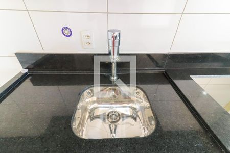 Apartamento para alugar com 45m², 2 quartos e 1 vagaCozinha - Torneira