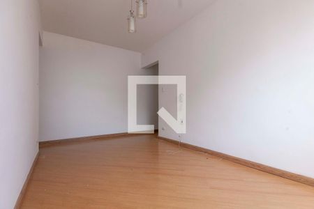 Apartamento à venda com 70m², 2 quartos e 1 vaga Apartamento à venda com 70m², 2 quartos e 1 vagaSala