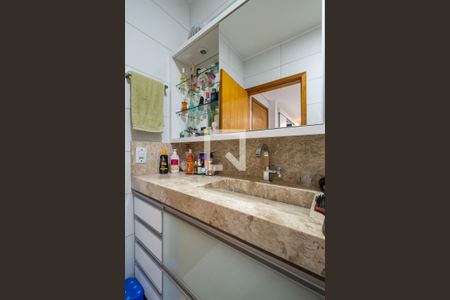 Casa de condomínio à venda com 150m², 3 quartos e 2 vagasBanheiro da Suíte 2