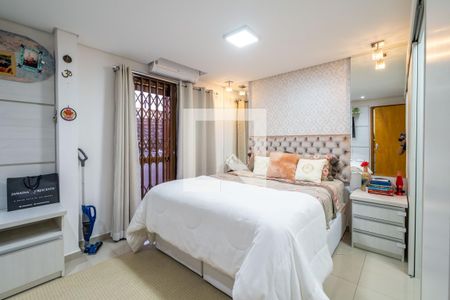 Casa de condomínio à venda com 150m², 3 quartos e 2 vagasSuíte 2