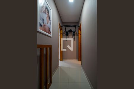 Casa de condomínio à venda com 150m², 3 quartos e 2 vagasCorredor