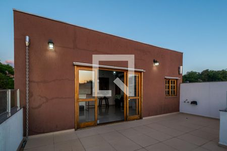 Casa de condomínio à venda com 150m², 3 quartos e 2 vagasCobertura