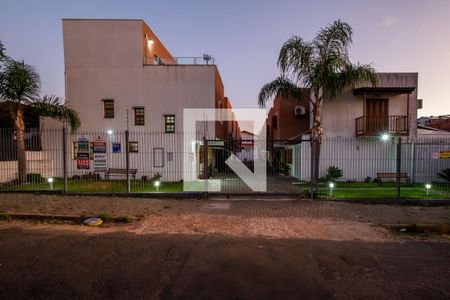 Casa de condomínio à venda com 150m², 3 quartos e 2 vagasFachada