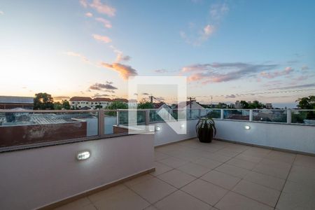 Casa de condomínio à venda com 150m², 3 quartos e 2 vagasCobertura