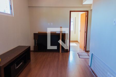 Sala  de apartamento para alugar com 2 quartos, 66m² em Vila Albertina, São Paulo