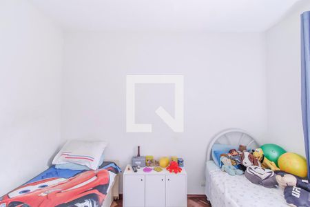 Quarto 2 de casa à venda com 3 quartos, 150m² em Vila Califórnia, São Paulo